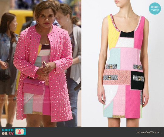 Moschino Panelled Dress worn by Mindy Lahiri (Mindy Kaling) on The Mindy Project