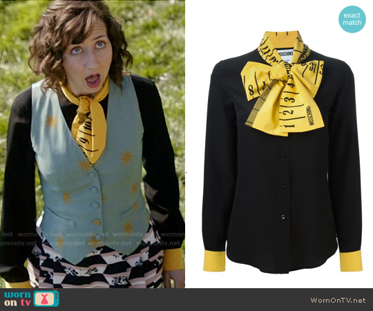 Moschino Ruler Pussybow Blouse worn by Carol Pilbasian (Kristen Schaal) on Last Man On Earth