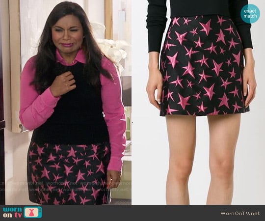 MSGM Star Embroidered Skirt worn by Mindy Lahiri (Mindy Kaling) on The Mindy Project