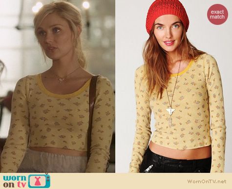 Nashville Fashion: Free People Floral Baby Tee worn by Clare Bowen