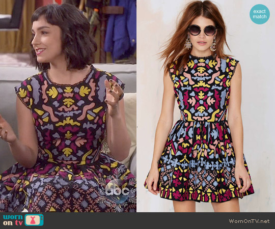 Nasty Gal Dream Weaver Hand Embroidered Dress worn by Mandy Baxter ( Molly Ephraim) on Last Man Standing