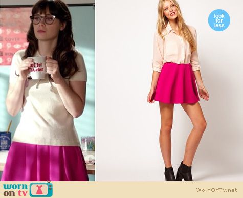 New Girl Fashion: Pink pleated skirt