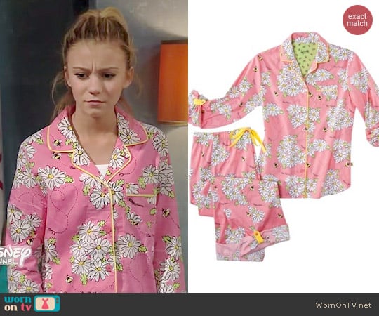 Nick & Nora Bee Mine Floral Pajamas worn by Avery Jennings (G. Hannelius) on Dog with a Blog