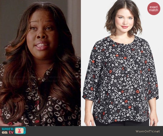 NYDJ Lip Print Top worn by Amber Riley on Glee