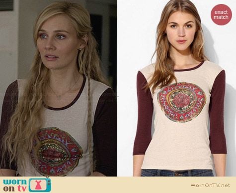 Obey Cosmic Banshee Tee worn by Clare Bowen on Nashville