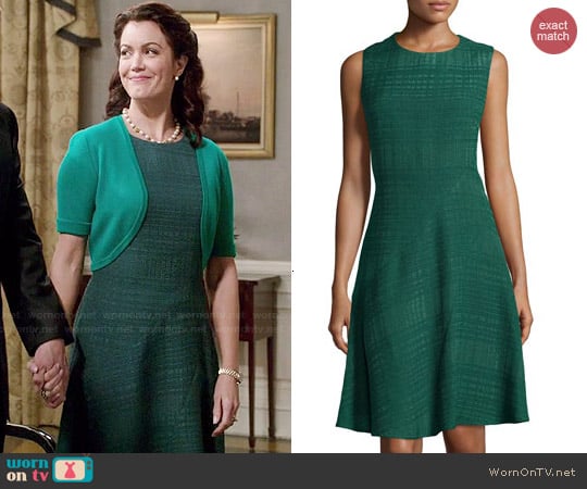 Oscar de la Renta Textured Fit-and-Flare Sleeveless Dress worn by Mellie Grant (Bellamy Young) on Scandal