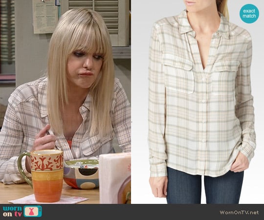 Paige 'Trudy' Shirt in True Blush & Sea Moss worn by Christy Plunkett (Anna Faris) on Mom