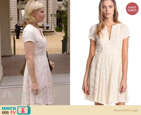 Parenthood Fashion: BCBGMAXAZRIA Kirsten Patchwork Lace dress worn by Monica Potter