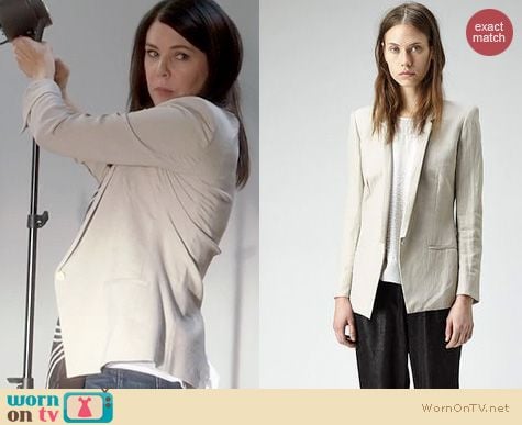 Parenthood Fashion: Helmut Lang Linen Blazer worn by Lauren Graham