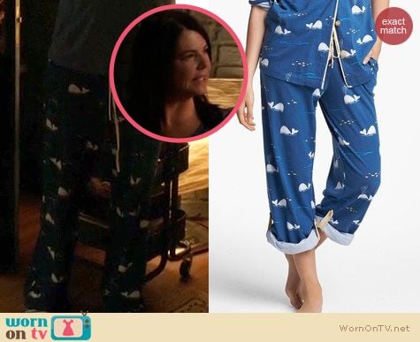 Parenthood Fashion: Munki Munki Whale Pajamas worn by  Lauren Graham