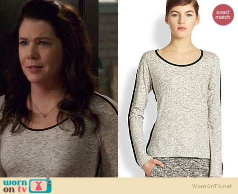 Fashion of Parenthood: Rag & Bone Spine Long Sleeve Tee worn by Lauren Graham