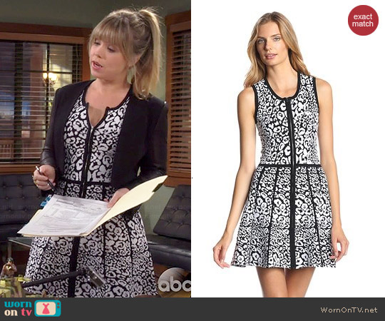 Parker Landon Animal Jacquard Dress worn by Amanda Fuller on Last Man Standing