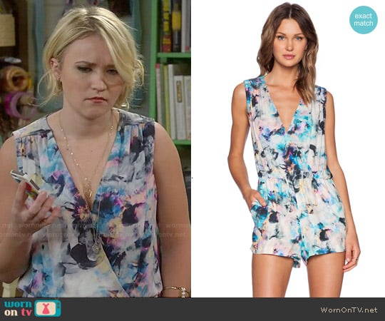 Parker North Jumper in Floreale worn by Gabi Diamond (Emily Osment) on Young and Hungry