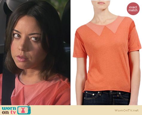 Parks and Rec Fashion: Rag & Bone Vitti Tee worn by Aubrey Plaza