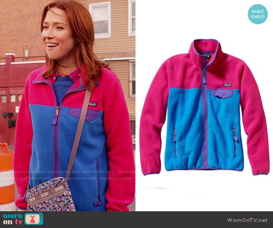 Patagonia Full Zip Snap-T Fleece Jacket worn by Kimmy Schmidt (Ellie Kemper) on Unbreakable Kimmy Schmidt