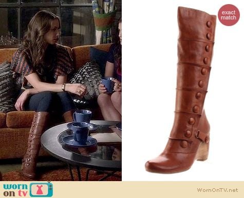 PLL Fashion: Miss Mooz Siri boots worn by Troian Bellisario