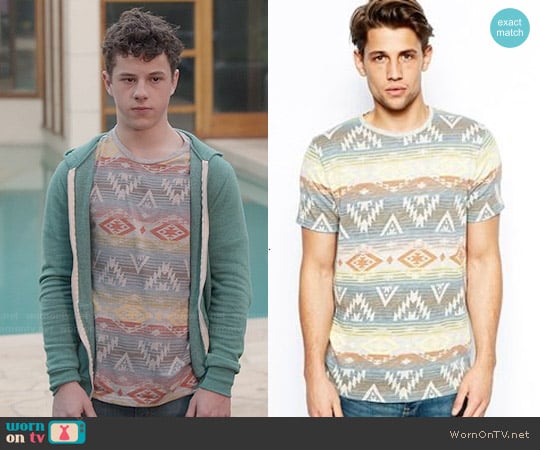 Pull & Bear Aztec Print T-shirt worn by Luke Dunphy (Nolan Gould) on Modern Family