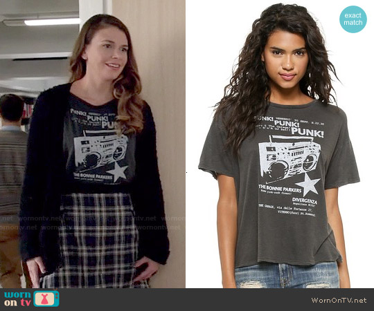 R13 Graphic Vintage Tee worn by Liza Miller (Sutton Foster) on Younger