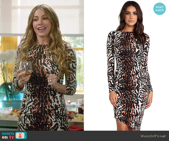 Rachel Pally Sage Dress in Wildcat worn by  Gloria Pritchett (Sofia Vergara) on Modern Family