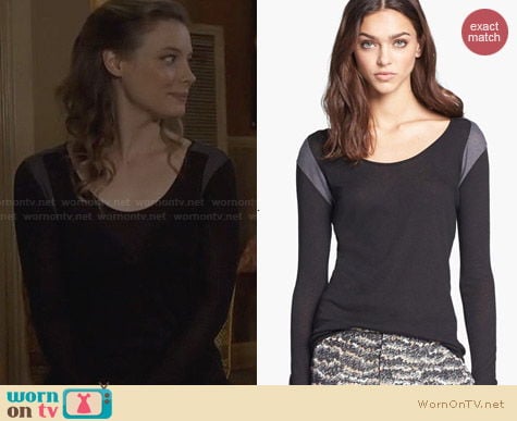 Rag & Bone Baltic Tee worn by Gillian Jacobs on Community