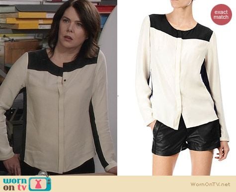 Rag & Bone Romane Blouse worn by Lauren Graham on Parenthood