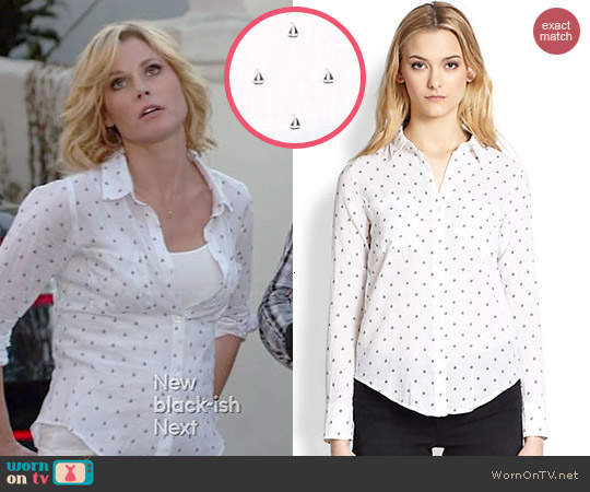 Rails Jesse Sailboat Print Shirt worn by Julie Bowen on Modern Family