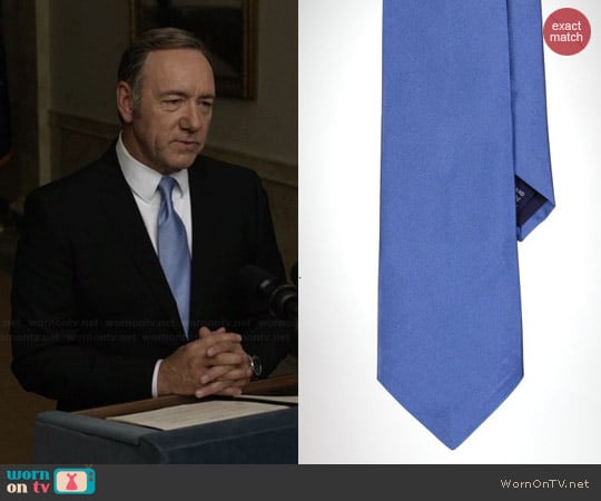 Ralph Lauren Solid Repp Tie in Blue worn by Francis Underwood (Kevin Spacey) on House of Cards