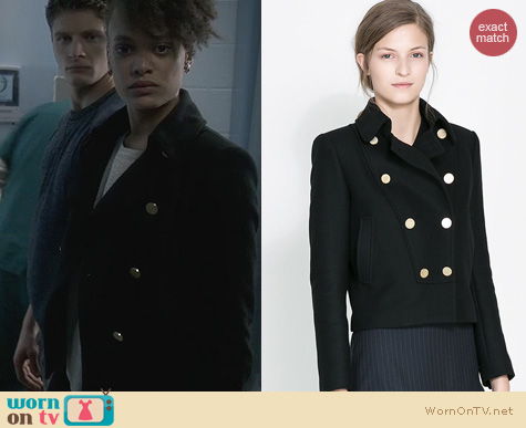 Ravenswood Fashion: Zara Short double breasted coat worn by Britne Oldford