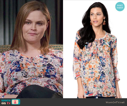 Rebecca Minkoff 3/4 Sleeve Maternity Blouse worn by Temperance 'Bones' Brennan (Emily Deschanel) on Bones