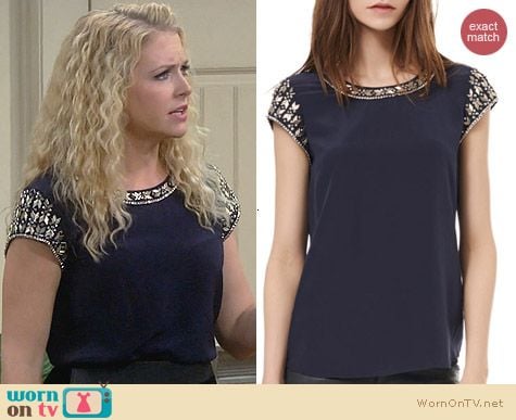 Rebecca Taylor Embellished Tee in Navy worn by Melissa Joan Hart on Melissa & Joey