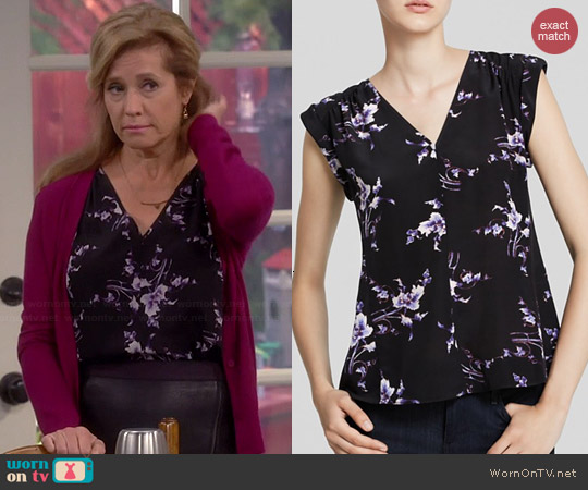 Rebecca Taylor Grapevine Floral Top worn by Nancy Travis on Last Man Standing