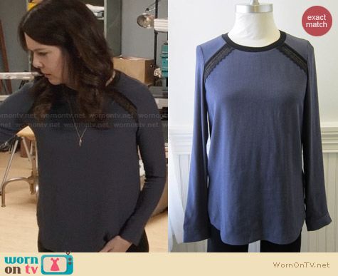 Rebecca Taylor Lace Combo Blouse in Twilight worn by Lauren Graham on Parenthood