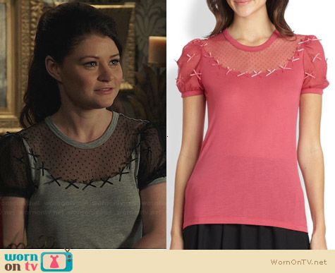 RED Valentino Bow Appliqued Lace Jersey Tee worn by Emilie De Ravin on OUAT