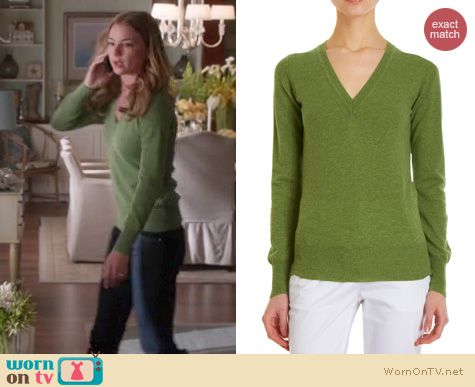 Revenge Fashion: Barneys New York green v-neck sweater worn by Emily VanCamp