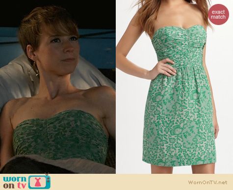 Fashion of Revenge: Rebecca Taylor Green Lace Print Strapless Dress worn by Karine Vanasse