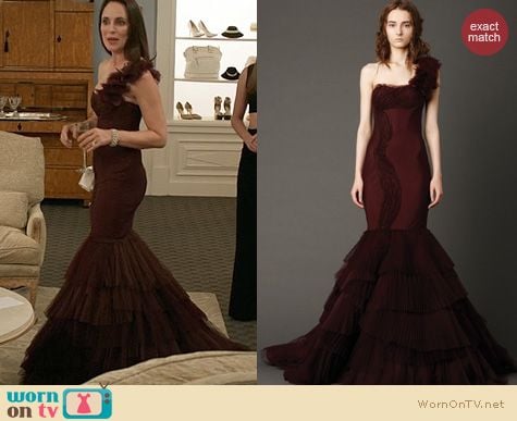 Revenge Fashion: Vera Wang Kaye Dress worn by Madeleine Stowe