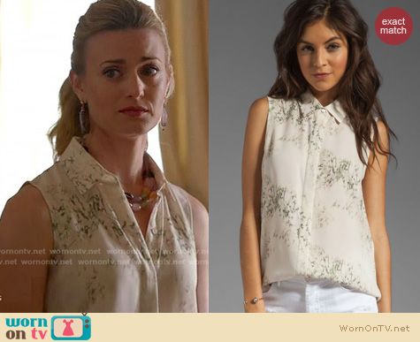 Royal Pains Fashion: Theory Earhart Cherry Blossom top worn by Brooke D'Orsay