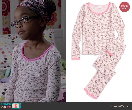 Ruby & Bloom Two-Piece Fitted Pajamas in Cat Print worn by Marsai Martin on Black-ish