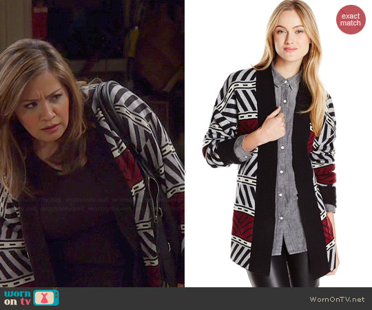 Sanctuary Graphic Loom Cardigan worn by Cristela Alonzo on Cristela