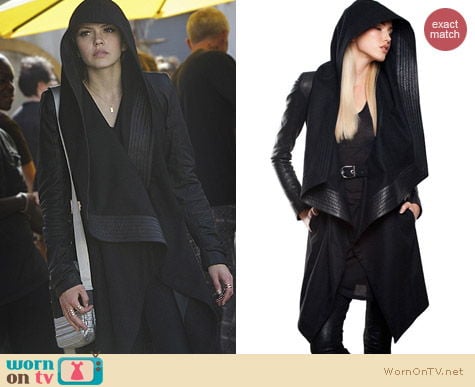 Skingraft Hooded Wool Coat worn by Aimee Teegarden on Star-Crossed