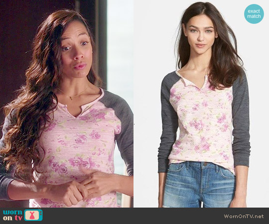 Stem Two Tone Henley Top worn by Rosie Falta (Dania Ramirez) on Devious Maids