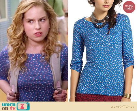 Suburgatory Fashion: Anthropologie Banter tee in blue worn by Allie Grant