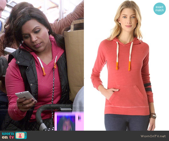 Sundry Pullover Hoodie worn by Mindy Lahiri (Mindy Kaling) on The Mindy Project