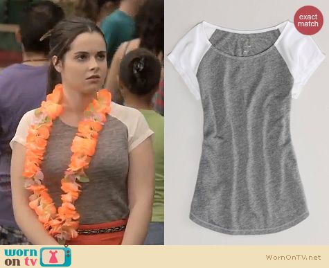 Switched at Birth Fashion: American Eagle baseball tee worn by Vanessa Marano