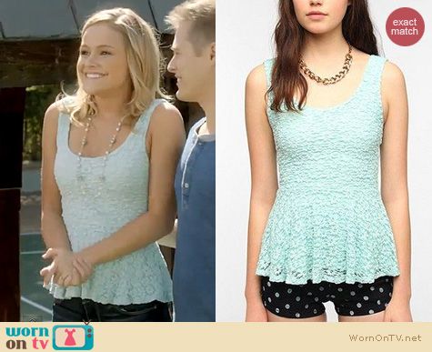 Switched at Birth Fashion: Urban Outfitters Pins and Needles Daisy Lace top worn by Cassi Thomson