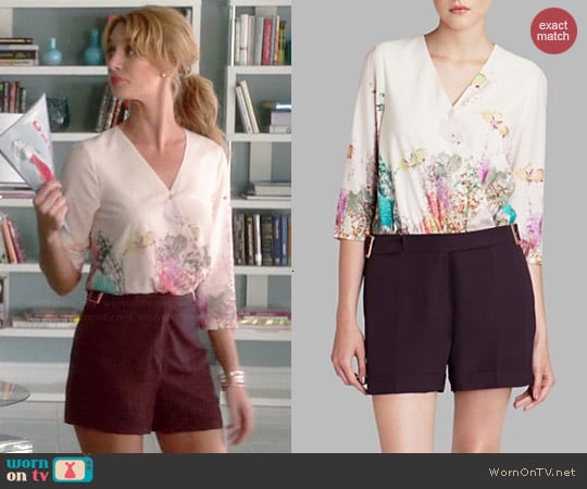 Ted Baker Kamala Wispy Meadow Print Playsuit worn by Yael Grobglas on Jane the Virgin