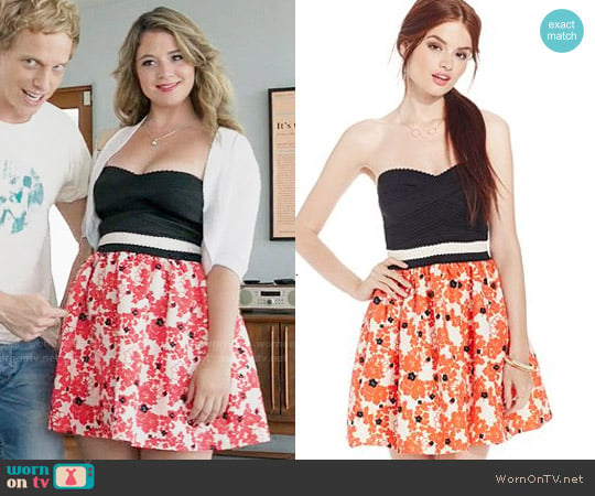 Teeze Me Strapless Bandage Top Floral Skirt Dress worn by Lindsay Jillian (Kether Donohue) on Youre the Worst