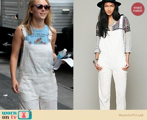 The Carrie Diaries Fashion: Free People Straight eyelet overalls worn by AnnaSophia Robb