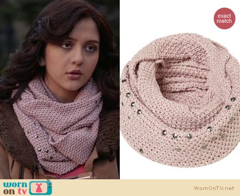 The Carrie Diaries Fashion: Topshop Studded Grunge snood worn by Katie Findlay