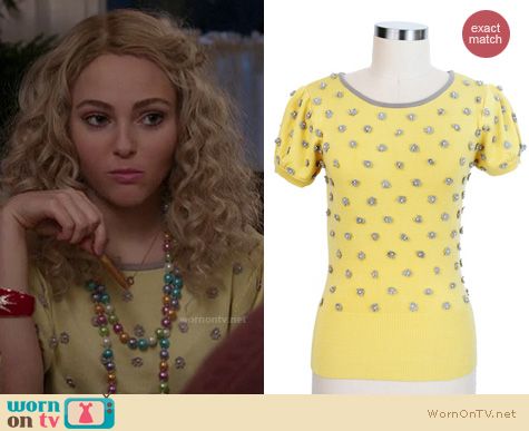 The Carrie Diaries Fashion: Yellow pearl flower short sleeved sweater worn by AnnaSophia Robb